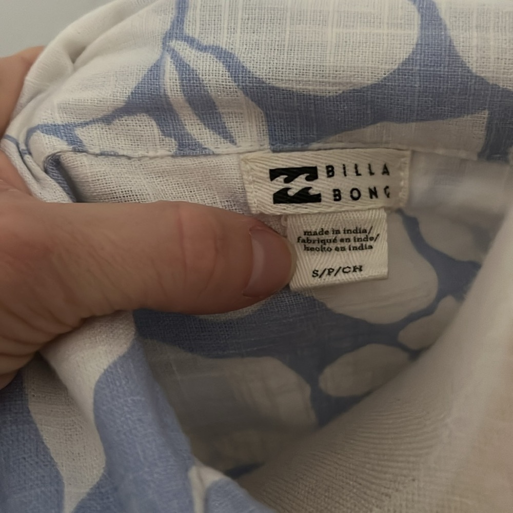 Billabong Top - Picture 3 of 3